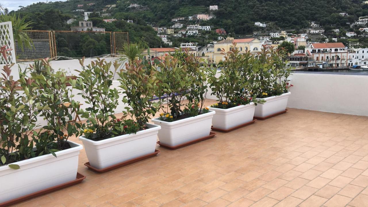 Panorama Da Cartolina Apartment อีสเกีย ภายนอก รูปภาพ